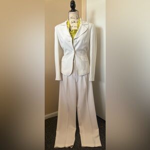 Jones New York White Tailored SUIT
